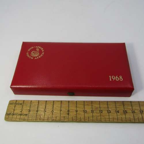 1968 South Africa short proof set with English R1 in red long proof box