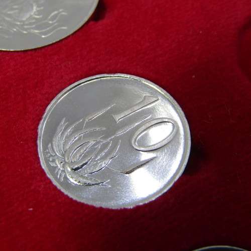 1968 South Africa proof set with English R1 in red box - no gold