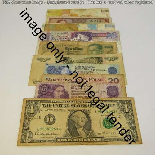 Lot of 10 world banknotes