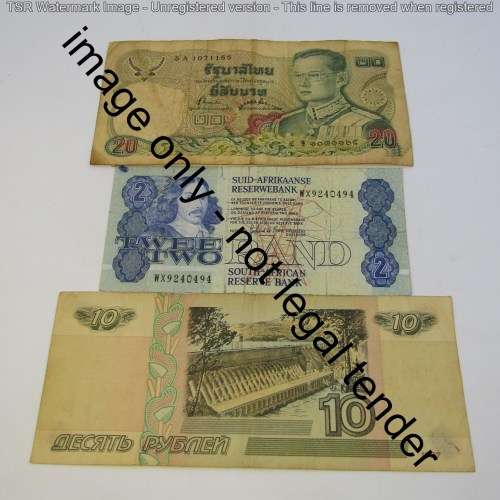 Lot of 10 world banknotes