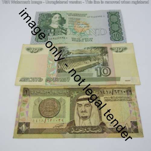 Lot of 10 world banknotes