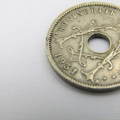 1931 Belgium 5 Centimes - double stuck on 3