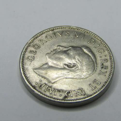1942 Canada 5 cent - AU with lustre