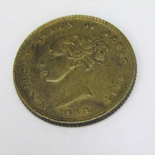 1862 Victoria British medallion with blank reverse