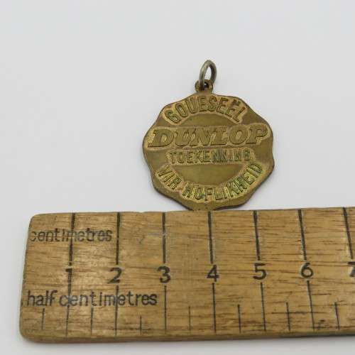 Dunlop courtesy award - Vintage