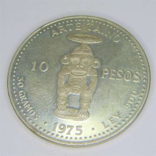 1975 Dominican Republic Silver 10 Peso crown size coin - smudged - only 5000 made