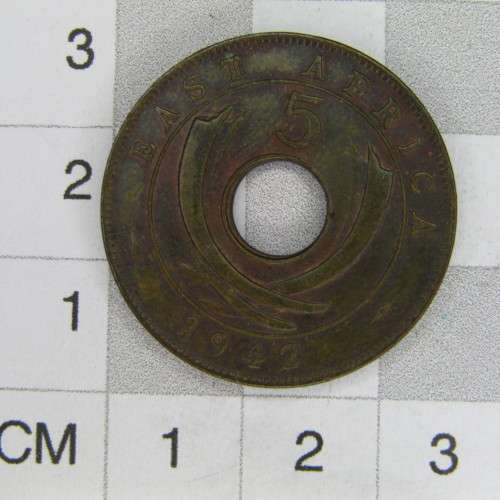 1942 East Africa 5 Cent - `SA` mintmark - uncirculated