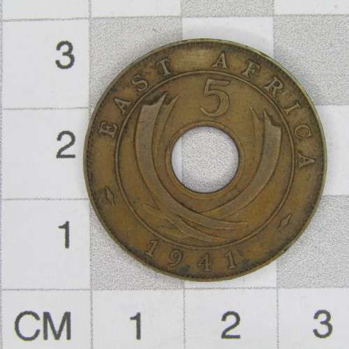 1941 set of 2 East Africa 5 Cent coins - `I` mintmark and no mintmark