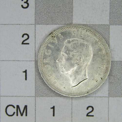 1950 SA Union 6d Sixpence - uncirculated