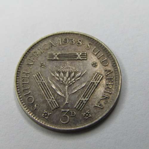 1938 SA Union 3d Three Pence - EF - half leaves on protea variety