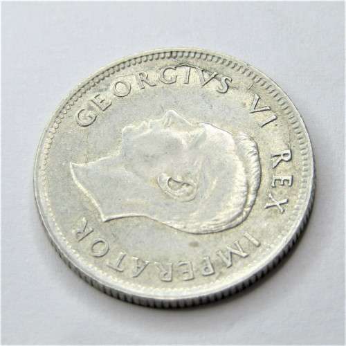 1942 SA Union shilling with badly cracked die obverse - Error coin - aEF