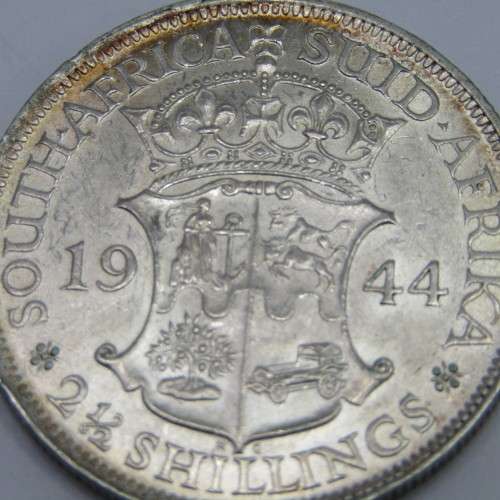 1944 SA Union half crown - XF - cracked die obverse