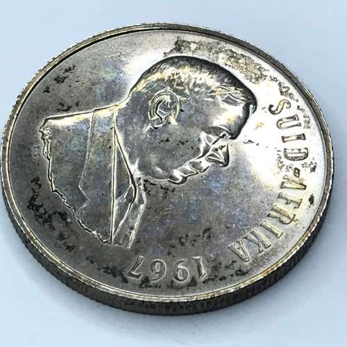 1967 RSA silver R1 - looks proof - variety gap between left front leg and body
