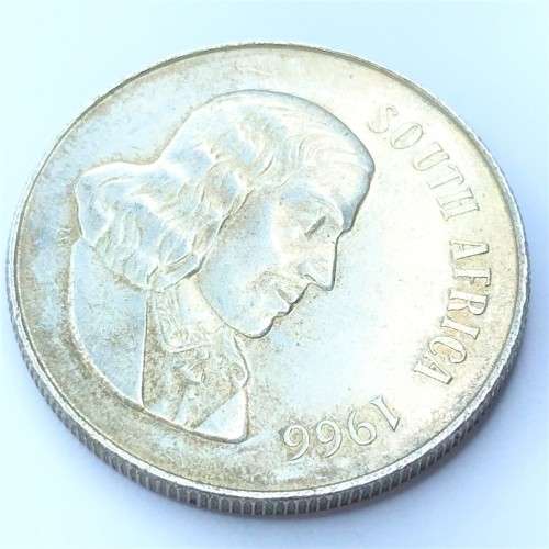 1966 Silver Rand with left front leg not attached to body and looks like a pregnant Springbok
