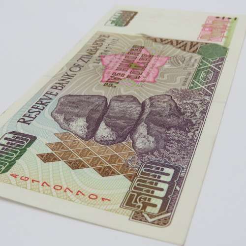 Zimbabwe $500 Harare 2001 uncirculated ZW 26