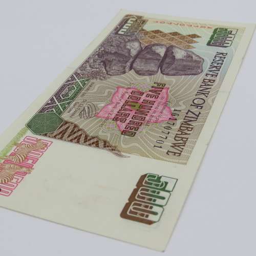 Zimbabwe $500 Harare 2001 uncirculated ZW 26