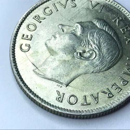 1942 SAU Silver Two Shilling - with cracked die through neck