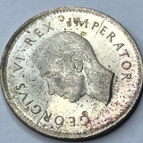 1941 SA Union Threepence 3d tickey - cracked die