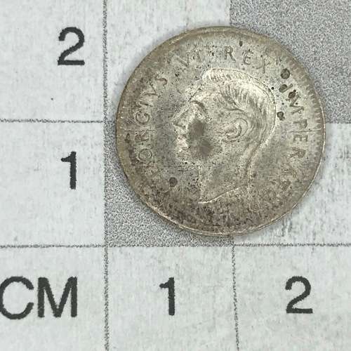 1941 SA Union Threepence 3d tickey - cracked die