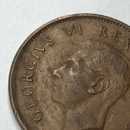 1943 SA Union Farthing - AU+ cracked die through forehead of George