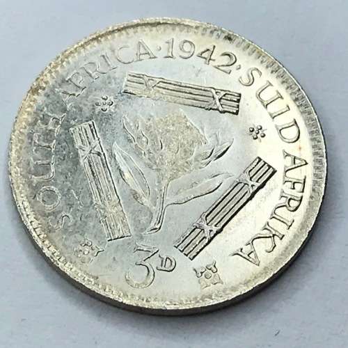 1942 SA Union Threepence tickey - AU - bad strike protea