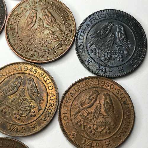 Set of George 6 farthings 1939 to 1952 some UNC