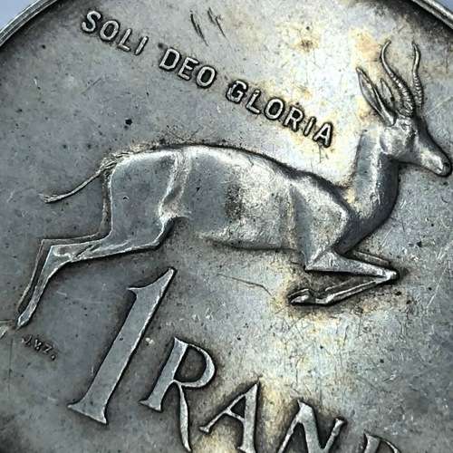 1967 RSA Silver Rand - Pregnant Springbok - 1967 not 1966
