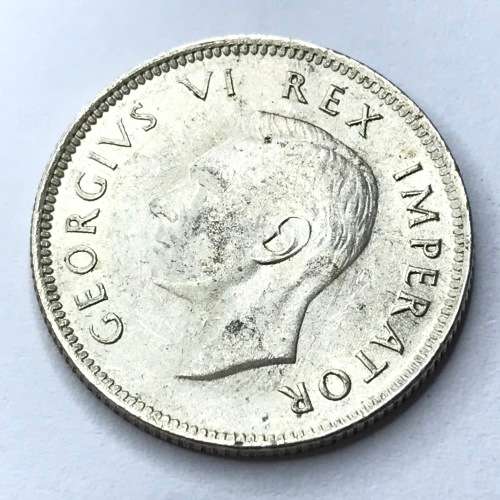 1942 SA Union Shilling - AU with lustre