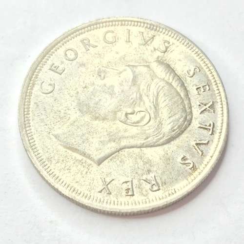1952 SA Union Silver Five Shilling - Die crack in A of Afrika