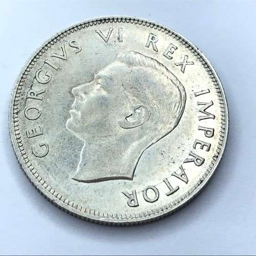 1941 SA Union 2 1/2 Shilling Half Crown - XF with cracked die mark observe