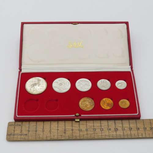 1983 RSA Short proof set in long proof box