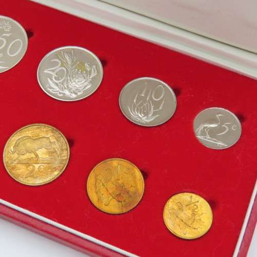 1983 RSA Short proof set in long proof box