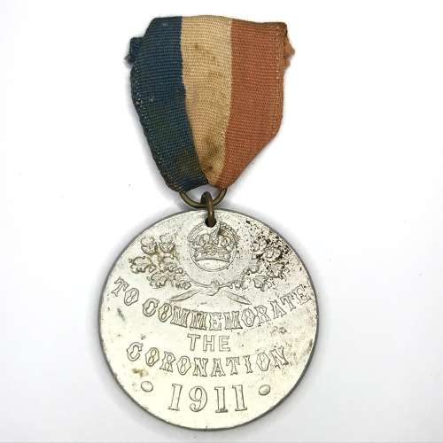 Medallion to commemorate the coronation of George 5 - dated 1911
