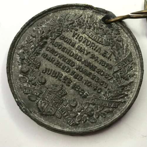 1887 Victoria Jubilee medal in aluminum with crowned clasp