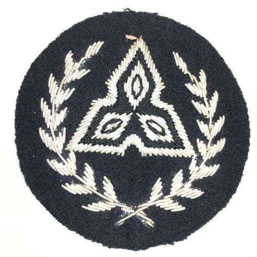 Territory Force Regimental Sergeant arm badge