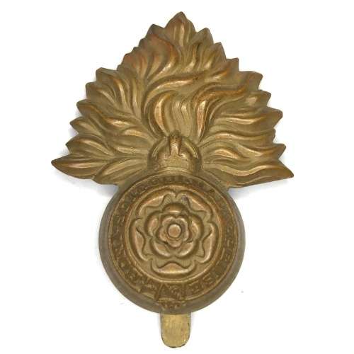 Great Britain The Royal Fusiliers (City of London Regiment) King crown cap badge
