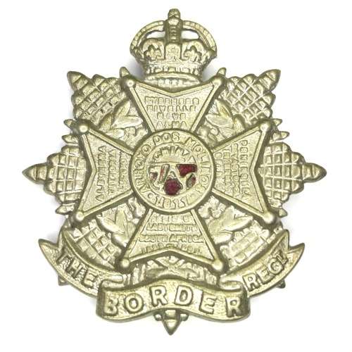 Great Britain The Border Regiment cap badge - K.C - White metal - Slide