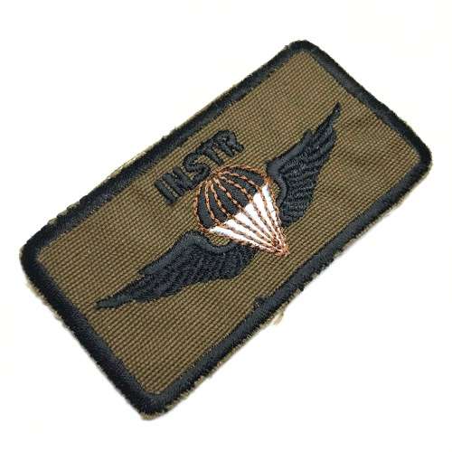 Paratrooper Instructor  wing - black embroided