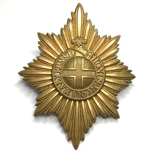 Great Britain Coldstream Guards - brass - lugs