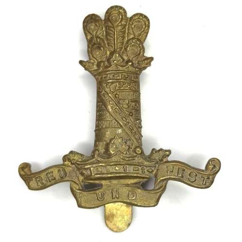 Great Britain 11th Hussars cap badge