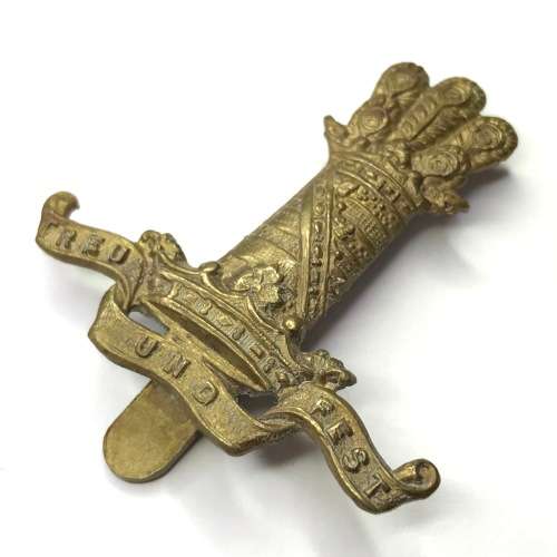 Great Britain 11th Hussars cap badge