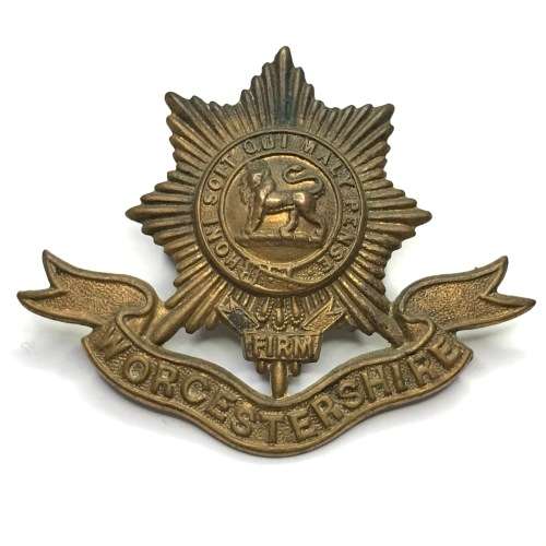 Great Britain Worcestershire Regiment Pre 1925 - Officers service dress badge - Lugs