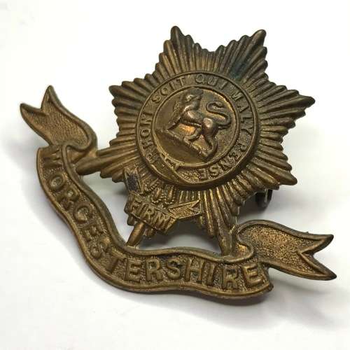 Great Britain Worcestershire Regiment Pre 1925 - Officers service dress badge - Lugs