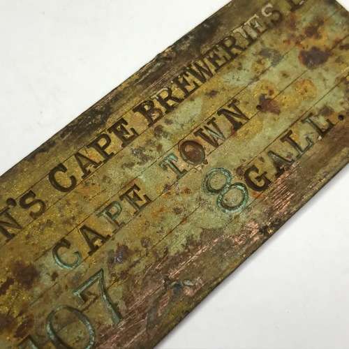 Ohlsson`s Cape Breweries LD Cape Town copper plate no 107_ 8 gallons token