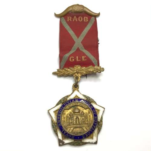 RAOB India medal to Bro J Laird