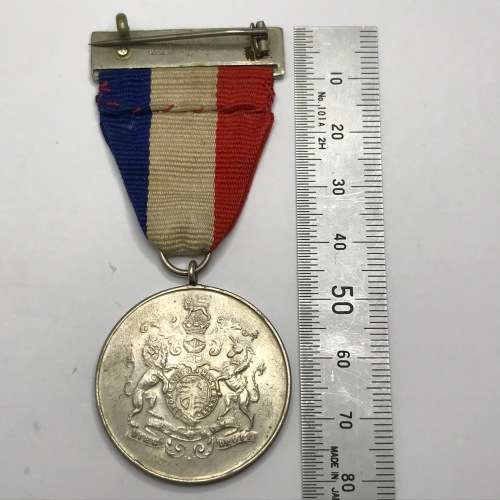 1937 George 6 Coronation medal with ribbon - scarce