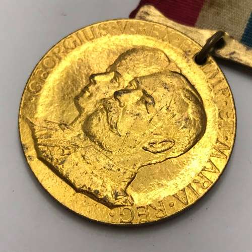 Mayoral medal ( George V ) Walney Bridge Barrow in Furness