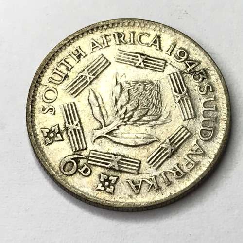 1943 SA Union George 6 Sixpence die crack through date