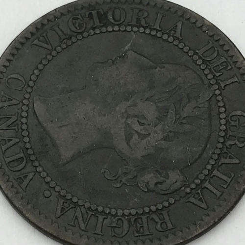 1858 Canada 1 Cent - broken stem @ 9 O`clock and 7 O`clock