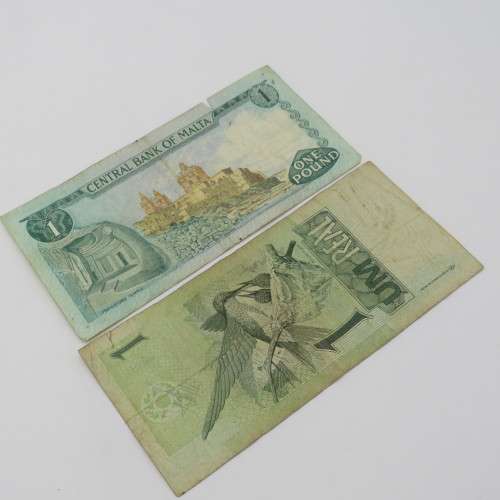 Lot of 10 world banknotes